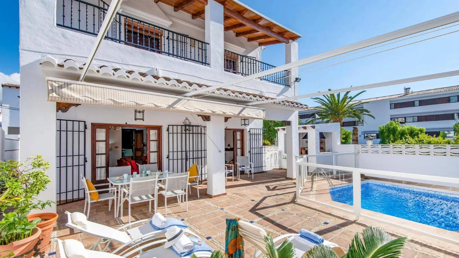 Villa Cajal Parador By Villa Plus Nerja