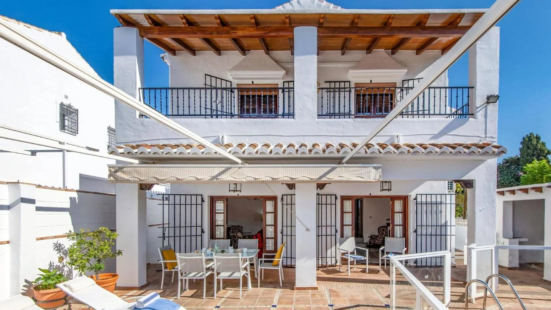 Villa Cajal Parador By Villa Plus Nerja