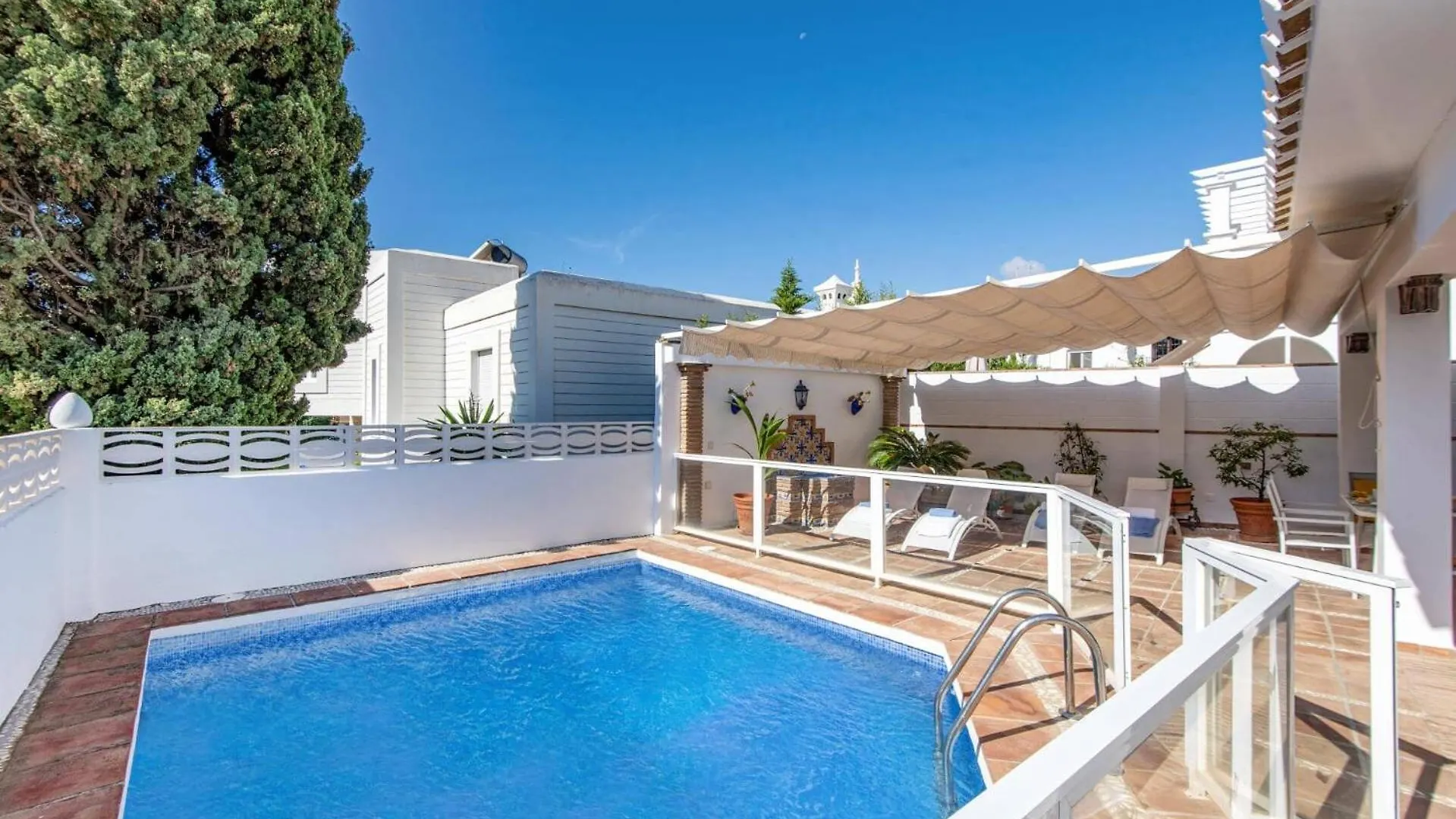Villa Cajal Parador By Villa Plus Nerja
